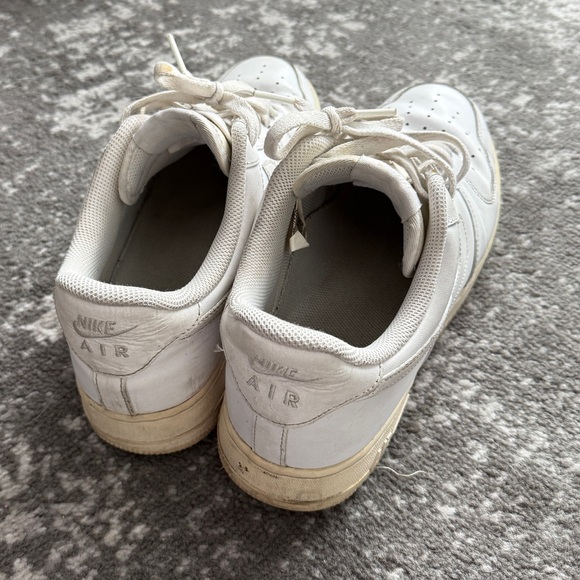 Nike Air Force 1 '07 Men Size 11 - Picture 6 of 8